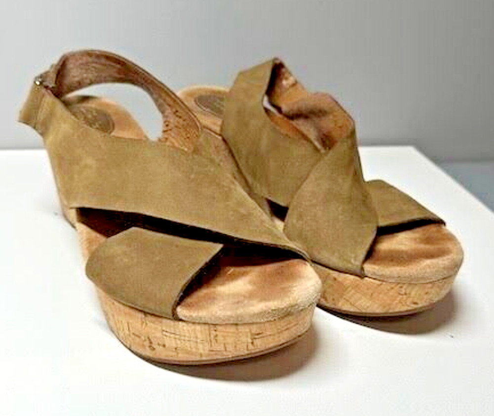 Clarks Artisan Womens 9 Tan Brown Suede Cork Wedge Slingback Platform Sandals